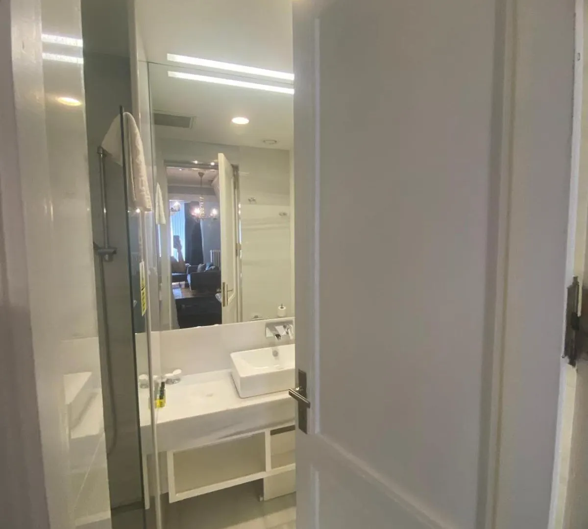 Lina Hotel Taksim Pera Istanbul 4*,